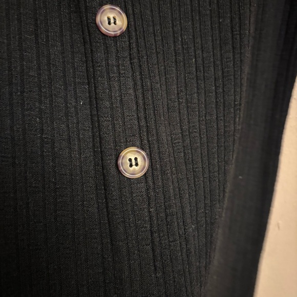 Black Ribbed Button-Front Dress - Picture 6 of 10